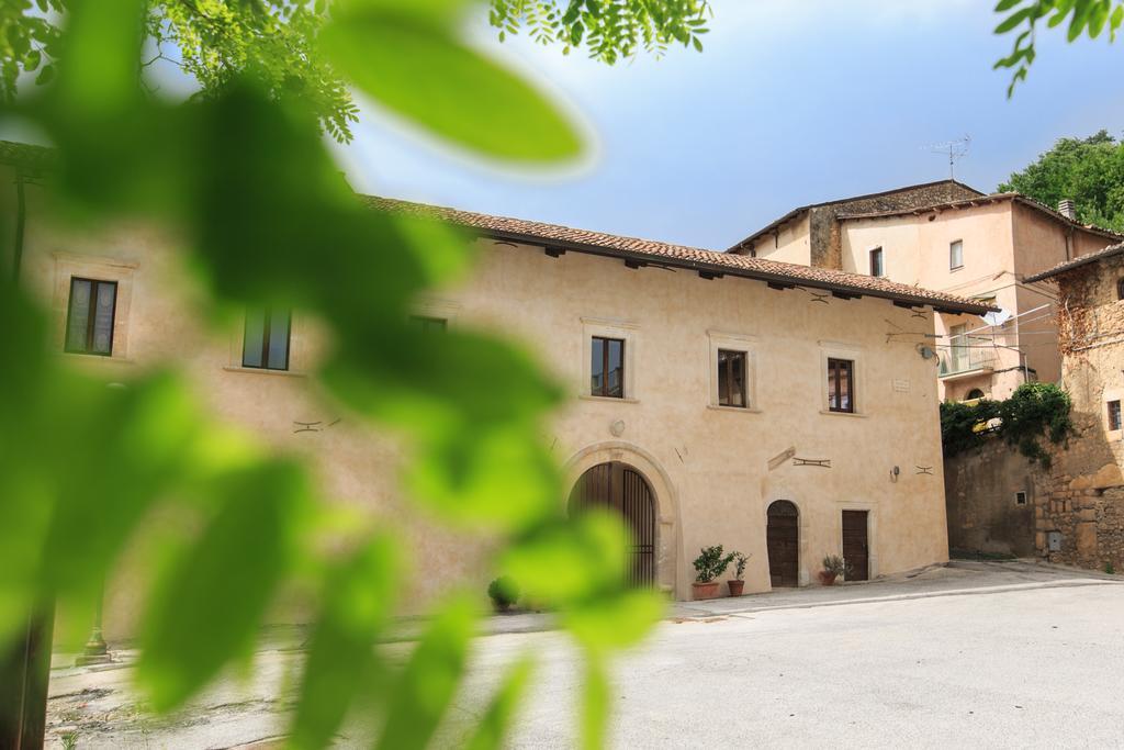 Fontecchio Casa Rosati酒店 外观 照片