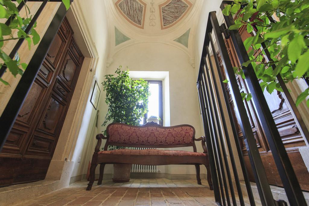 Fontecchio Casa Rosati酒店 外观 照片